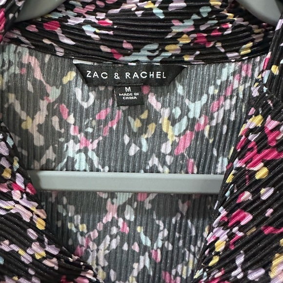 ZAC & RACH Multi Color Button Down Top - Size Medium - Picture 2 of 7